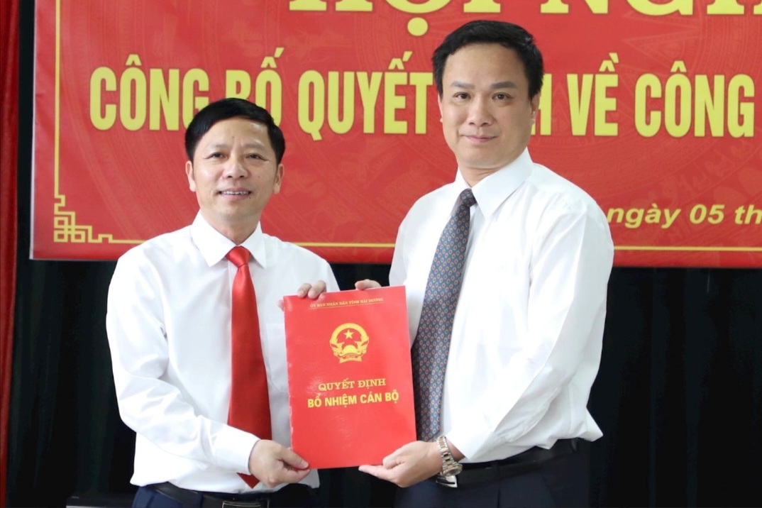 Bác sĩ Nguyễn Văn Tường giữ chức Giám đốc Bệnh viện Bệnh nhiệt đới Hải Dương